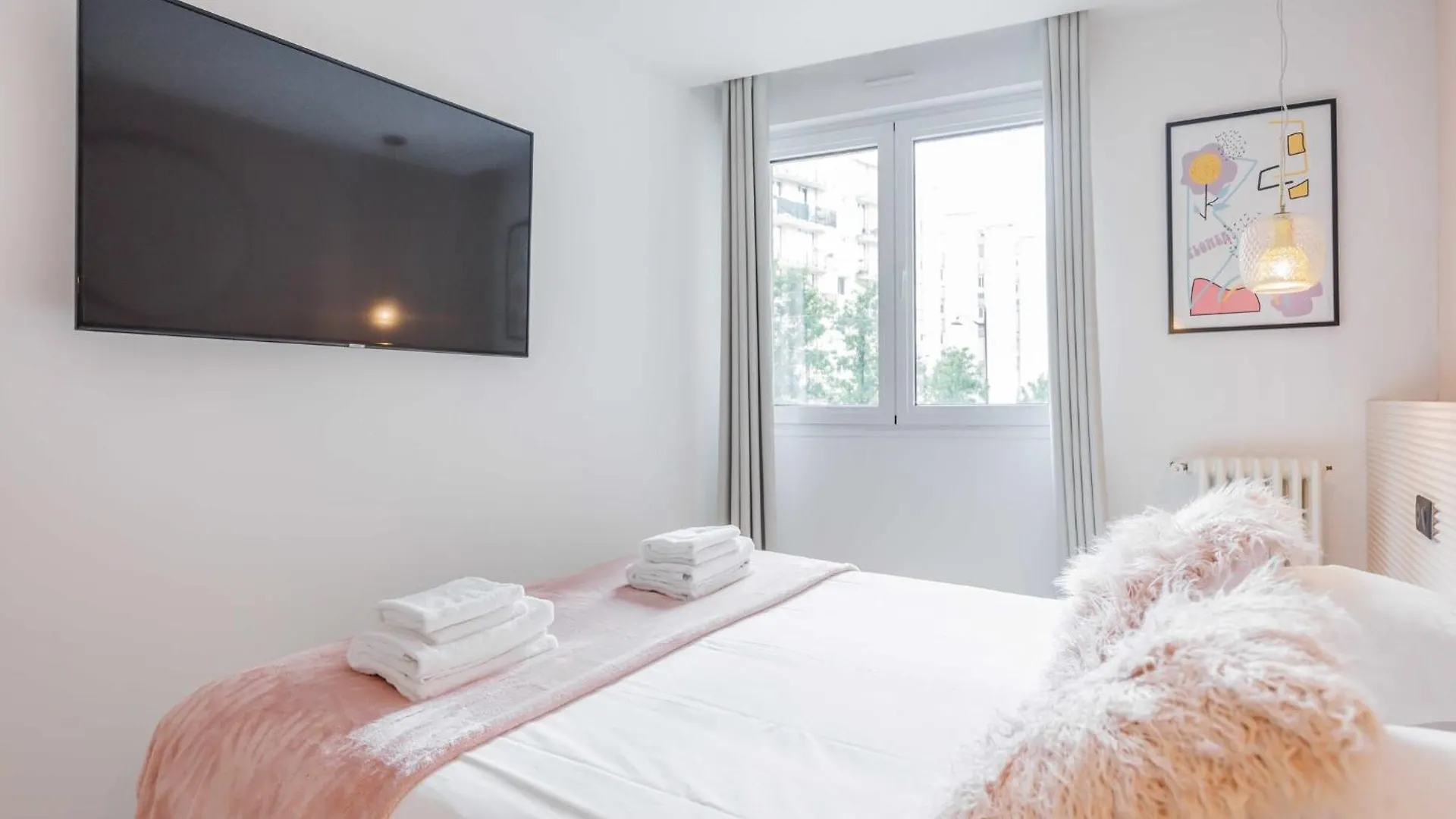 Lovely Apartment - 3Br 6P - Canal St Martin Paris